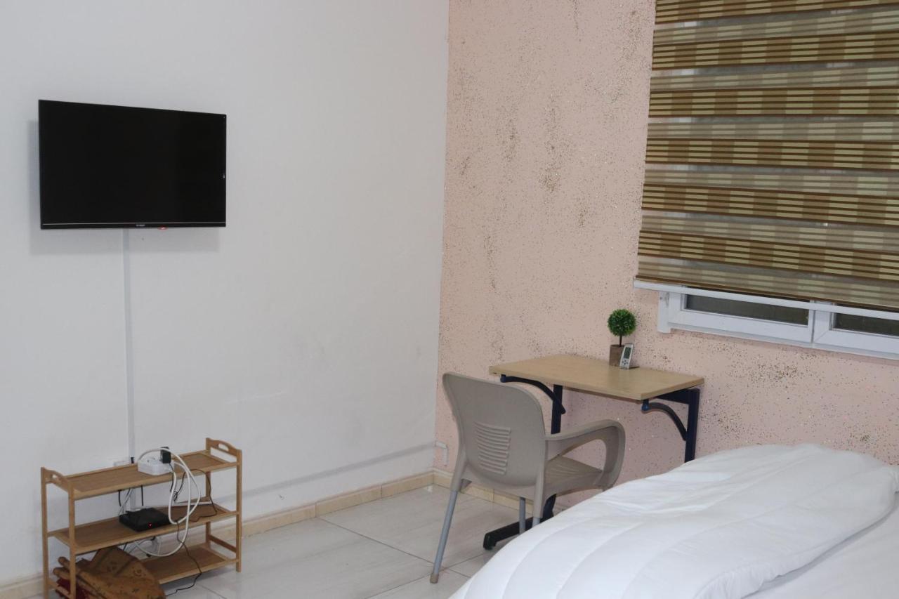 Residences Primis Thies - Appartements Et Chambres Zewnętrze zdjęcie