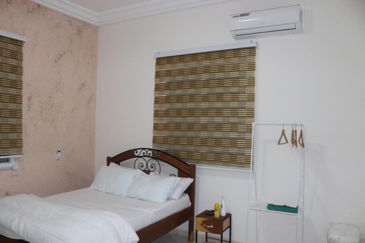 Residences Primis Thies - Appartements Et Chambres Zewnętrze zdjęcie